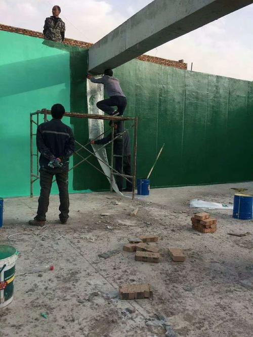 万州针对老旧车间地面普遍存在的起砂、裂缝问题